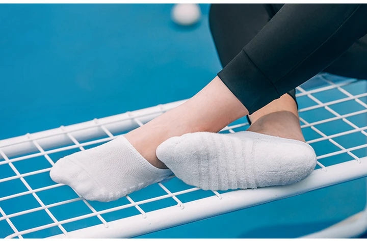 5 Pairs/Lot Men's Fashion Towel Bottom Boat Socks Cotton Sport Sweat Breathes Silicone Anti-Slip Invisible Socks Plus Size 41-45