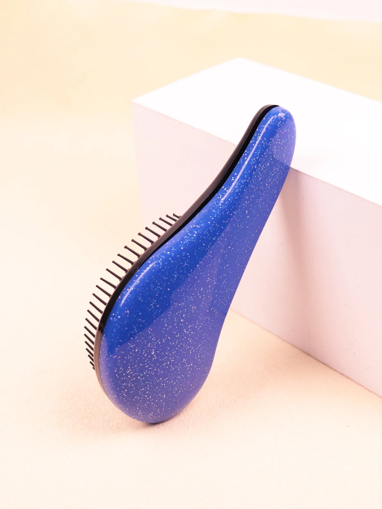 1Pc Detangling Hair Brush for Women and Men，Detangler Brush for Natural, Wet or Dry Hair，Special for real hair wigs