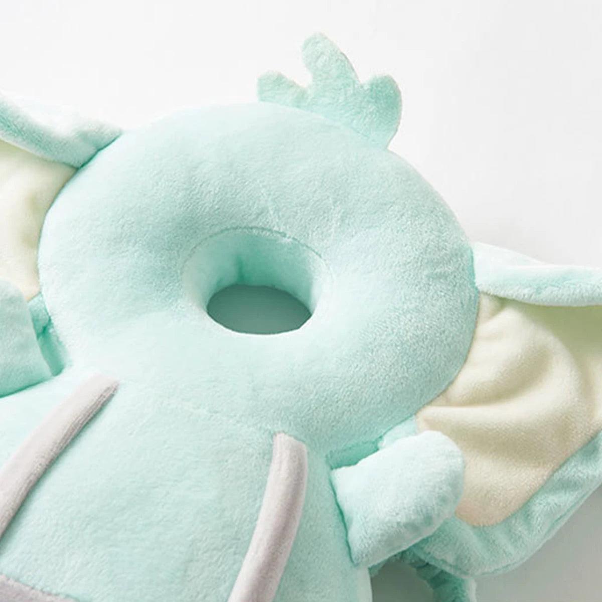 1pc baby toddler pillow Baby Zoology walk pillow breathable head cushion new belt series