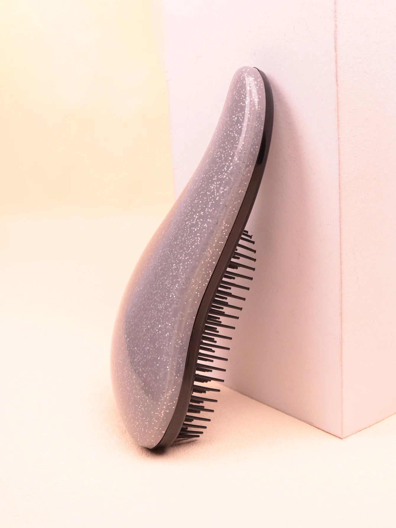 1Pc Detangling Hair Brush for Women and Men，Detangler Brush for Natural, Wet or Dry Hair，Special for real hair wigs